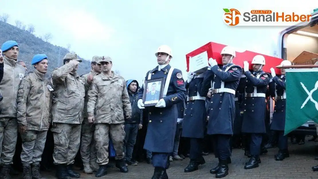 Kahramanmaraş şehidini uğurladı