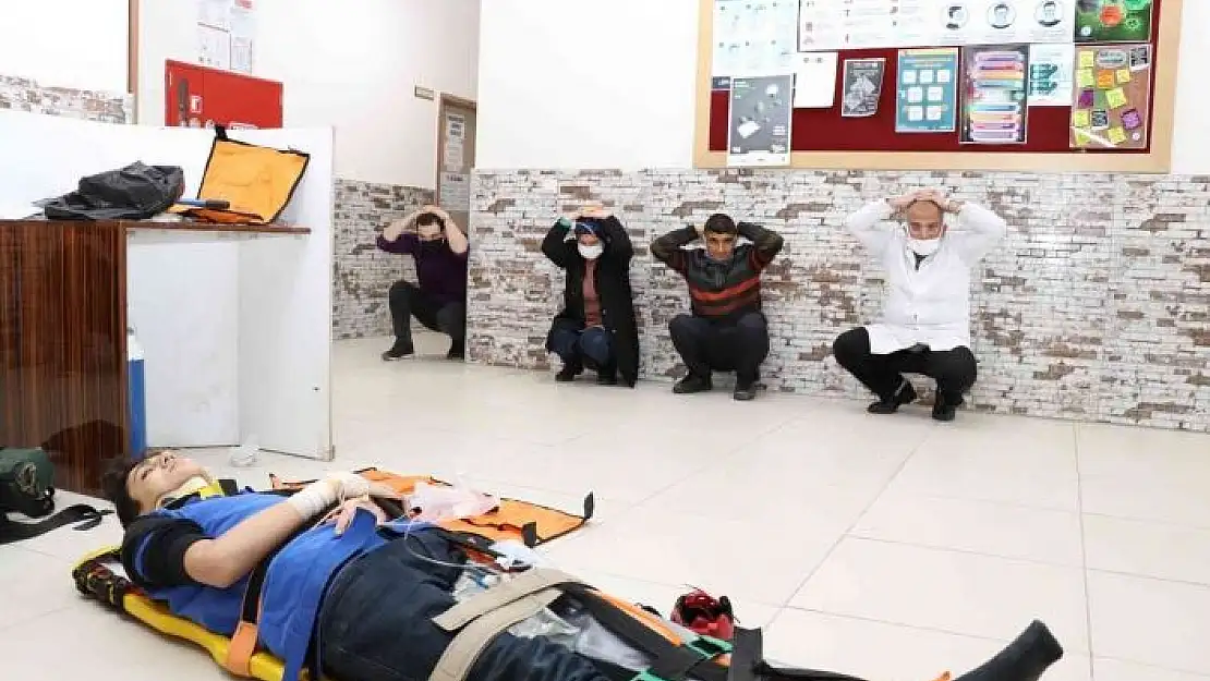 'Kahramanmaraş´ta 6.4´lük deprem tatbikatı'