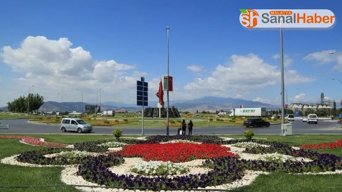 Kahramanmaraş'ta çiçek şöleni