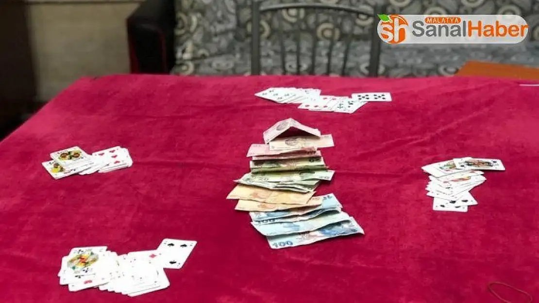 Kahramanmaraş'ta kumarhane baskınına 52 bin 150 lira ceza