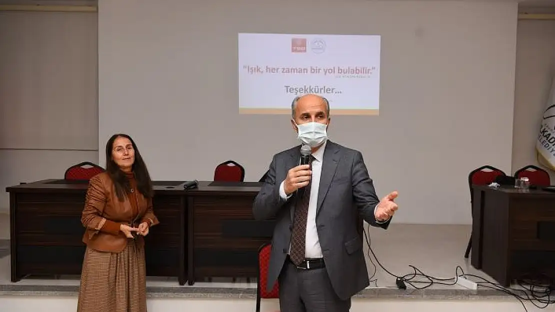 'Kahramanmaraş´ta  personellere iletişim yönetimi eğitimi'