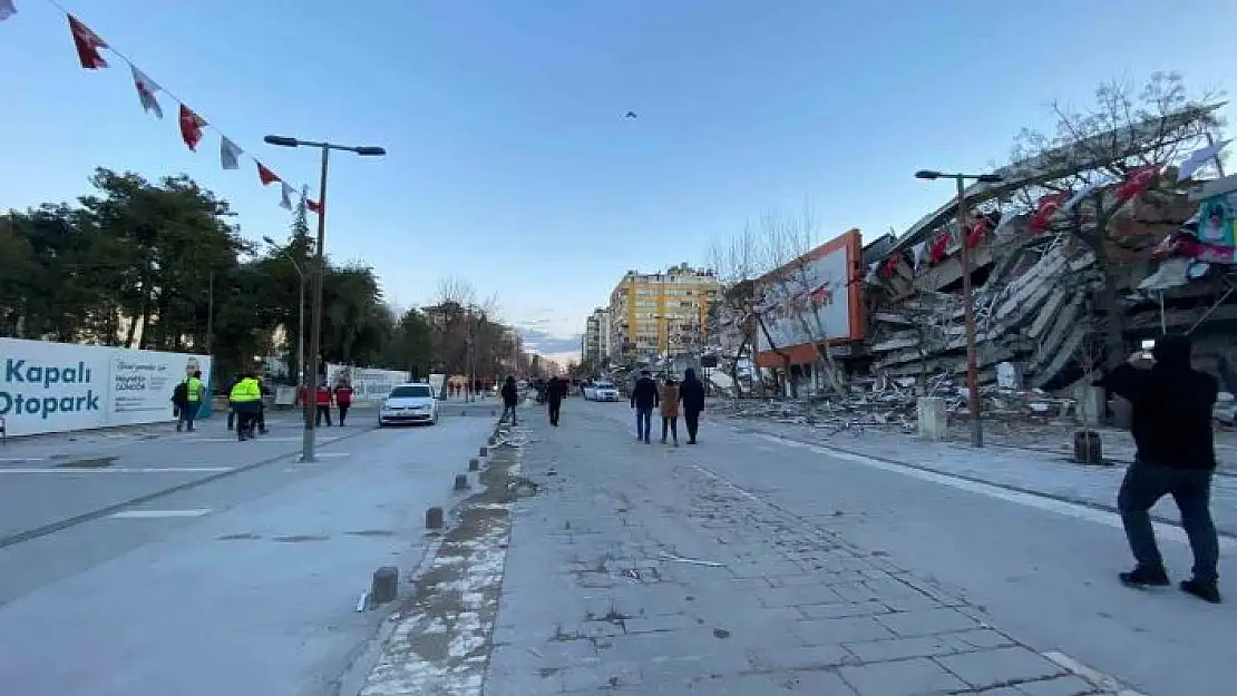 'Kahramanmaraş´ta Trabzon Bulvarı yerle bir oldu'