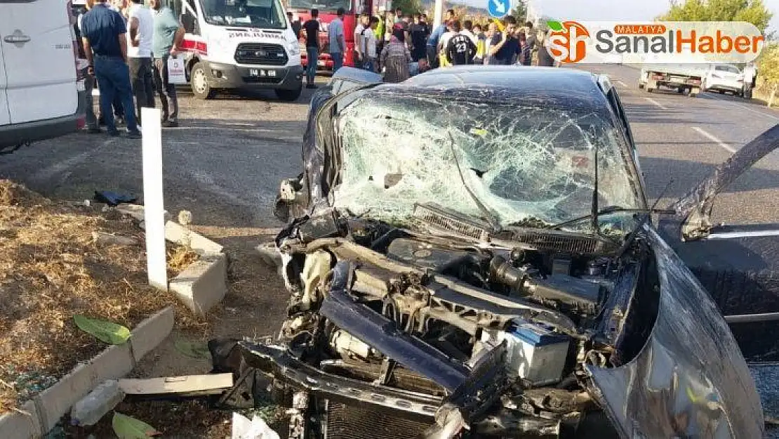 Kahramanmaraş'ta trafik kazası: 1 ölü, 15 yaralı