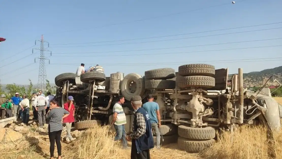 'Kahramanmaraşta beton mikseri devrildi: 1 yaralı'