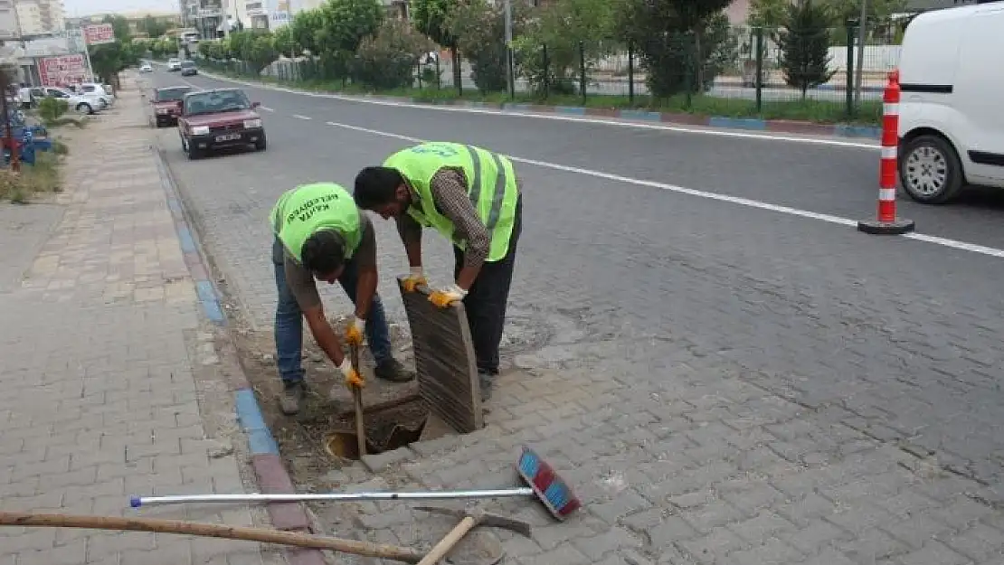 'Kahta Belediyesi Kışa Hazırlık Çalışmalarına Başladı'