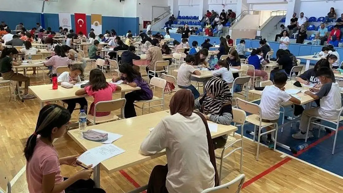 'Kahta BİLSEM sudoku yarışmasından madalyalarla döndü'