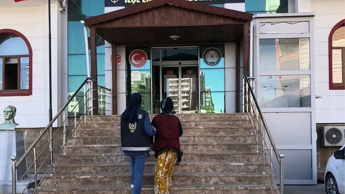 'Kahta´da 2 ayrı evde hırsızlık yapan şahıs yakalandı'