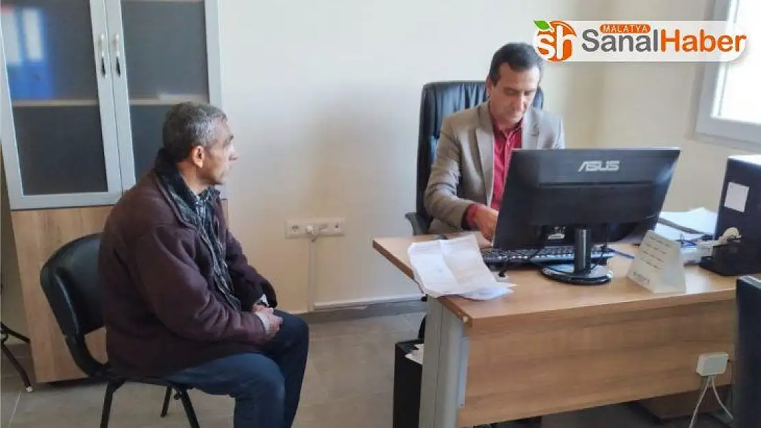 Kahta'da EKPSS başvuruları devam ediyor
