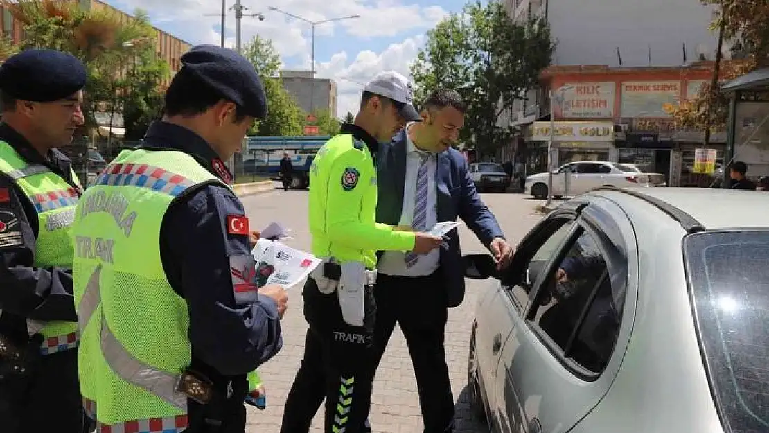 'Kahta´da trafik haftası etkinliği başladı'