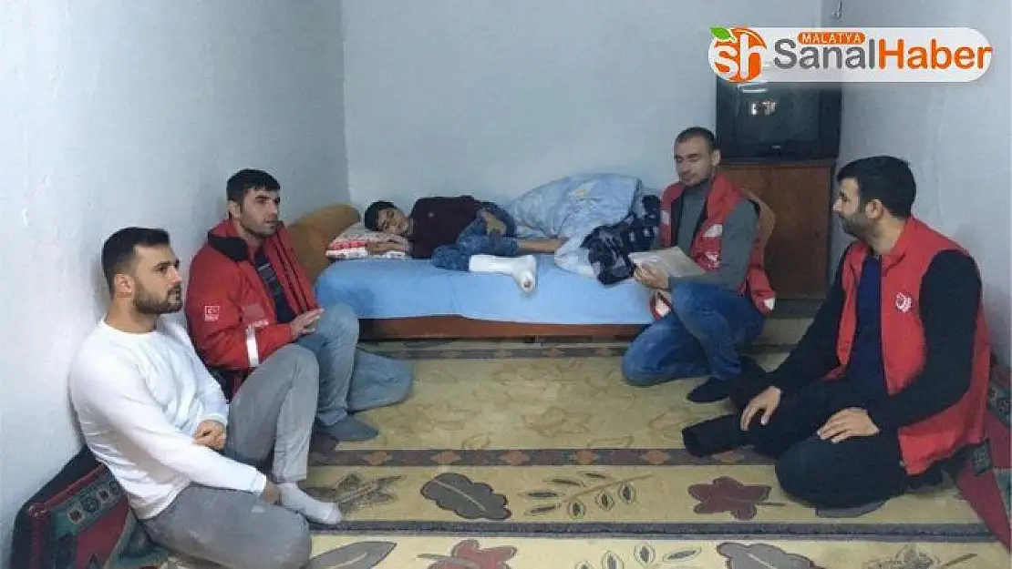 Kahta Sosyal Hizmetler ekibinden depremzedelere psikolojik destek
