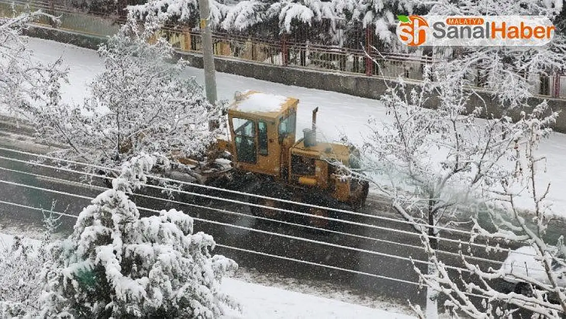 Kar kazaları da beraberinde getirdi