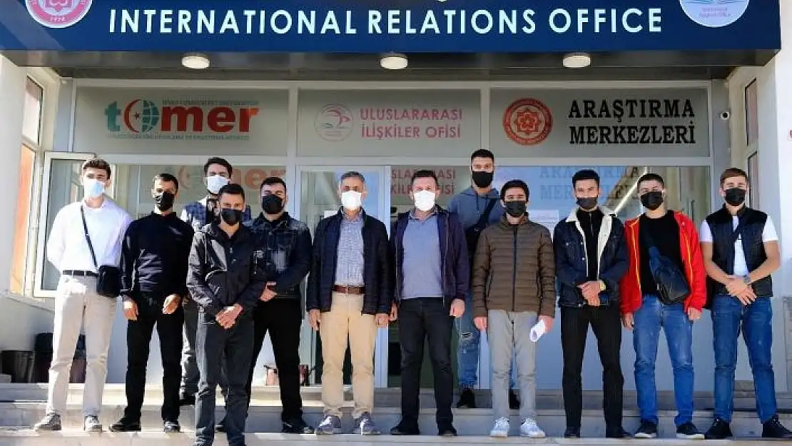 'Karabağ şehit ve gazilerinin çocukları Sivas´a emanet'