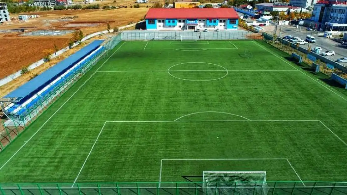 'Karakoçan´da spor tesisleri yenilendi'