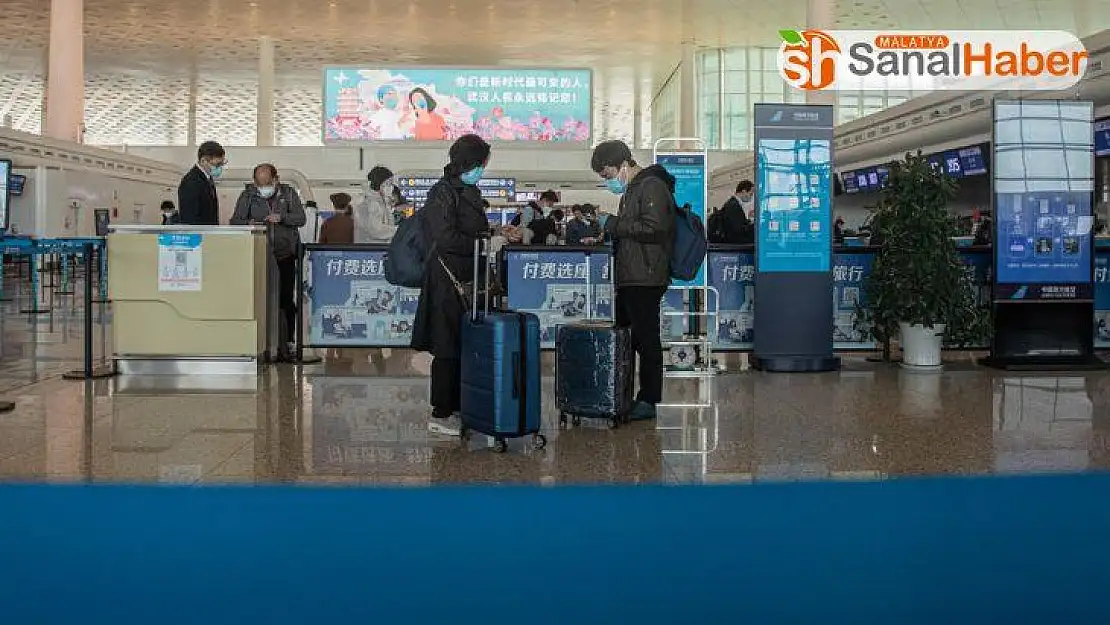 Karantinanın kalktığı Wuhan'da on binlerce kişi kenti terk etti