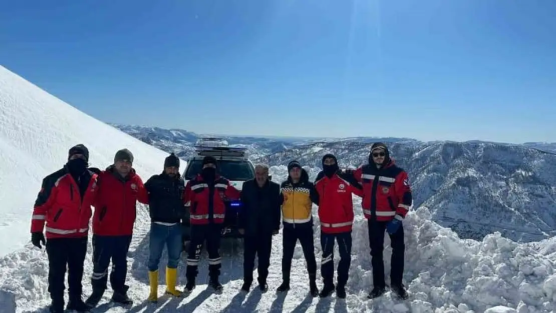 'Karın geçit vermediği mezrada mahsur kalan depremzedeler'