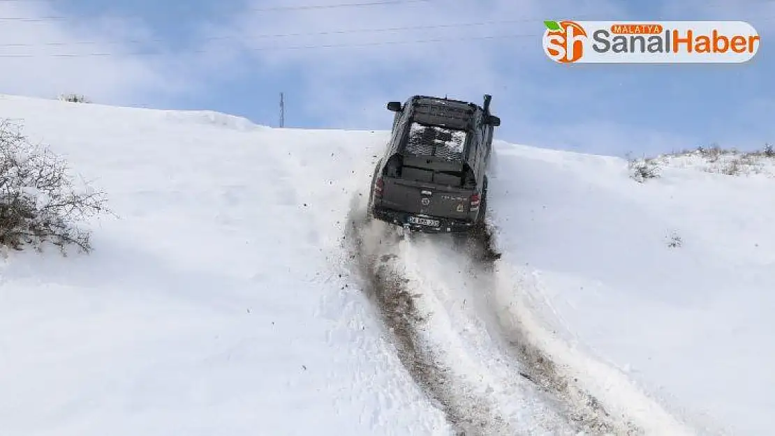 Karın tadını Off-road yaparak çıkardılar