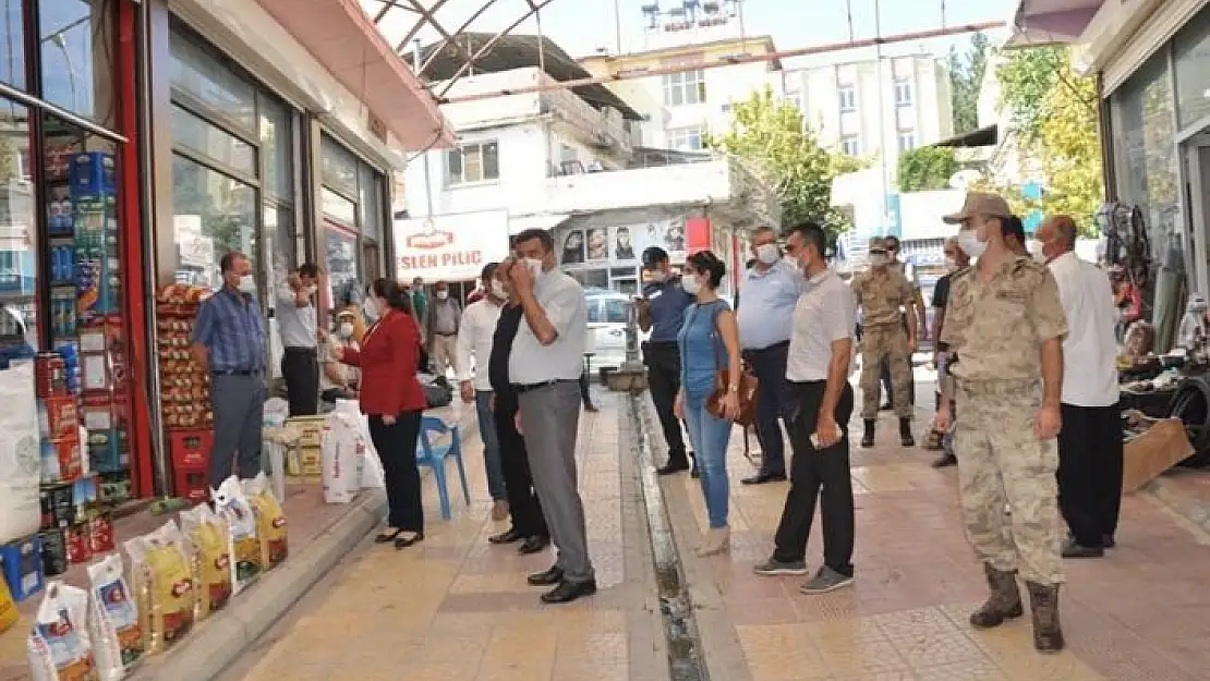 'Kaymakam Demir, maske denetimi gerçekleştirdi'