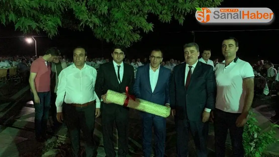 Kaymakam Kaya'ya veda yemeği