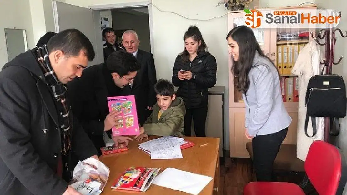 Kaymakam Köroğlu'ndan özel öğrenci ilgisi