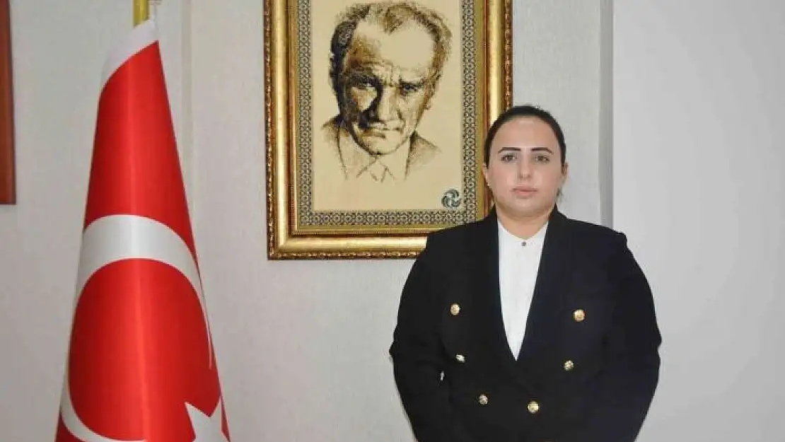 'Kaymakam Nazlı Demir başarı belgesi ile ödüllendirildi'