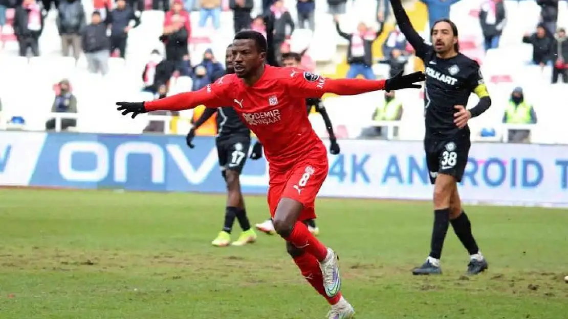 'Kayode gol sayısını 7 yaptı'