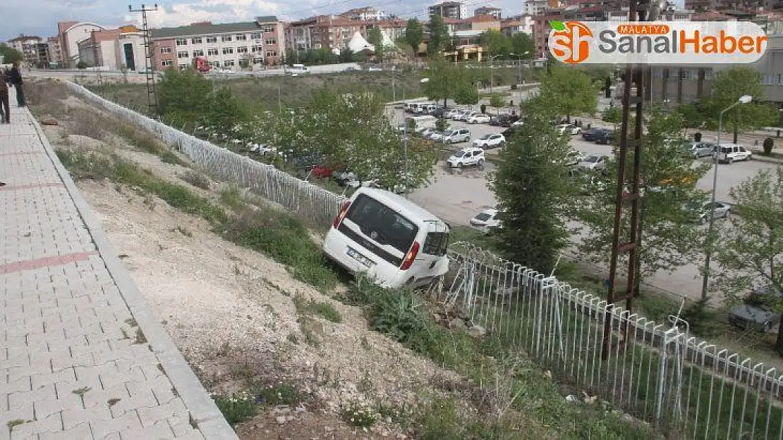 Kazada yaralanan liseli genç, 2 günlük yaşam savaşını kaybetti