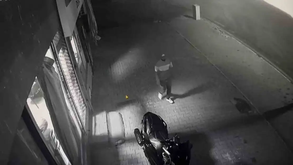 'Kazaya karışan motosikleti çaldılar'