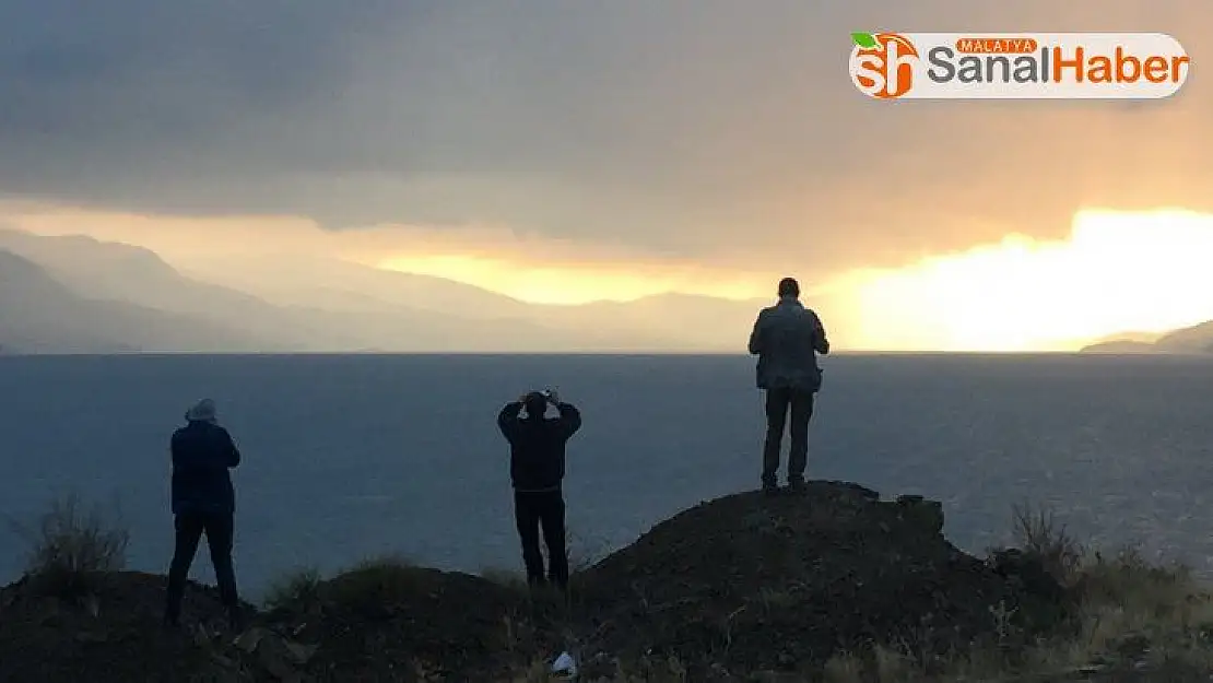 Keban ve Hazar Gölü'nde foto safari etkinliği