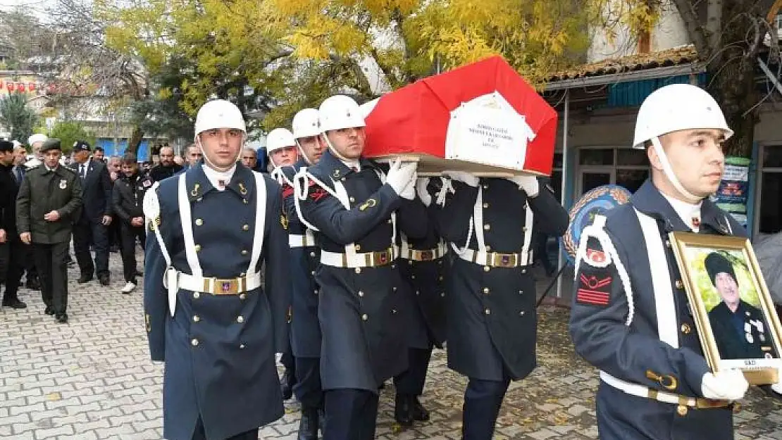 'Kıbrıs Gazisi Mehmet Karaardıç´a son görev'