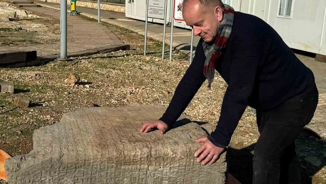 'Kımıl Dağındaki steller Kommagenenin dini tarihine yeni bir soluk kazandırdı'