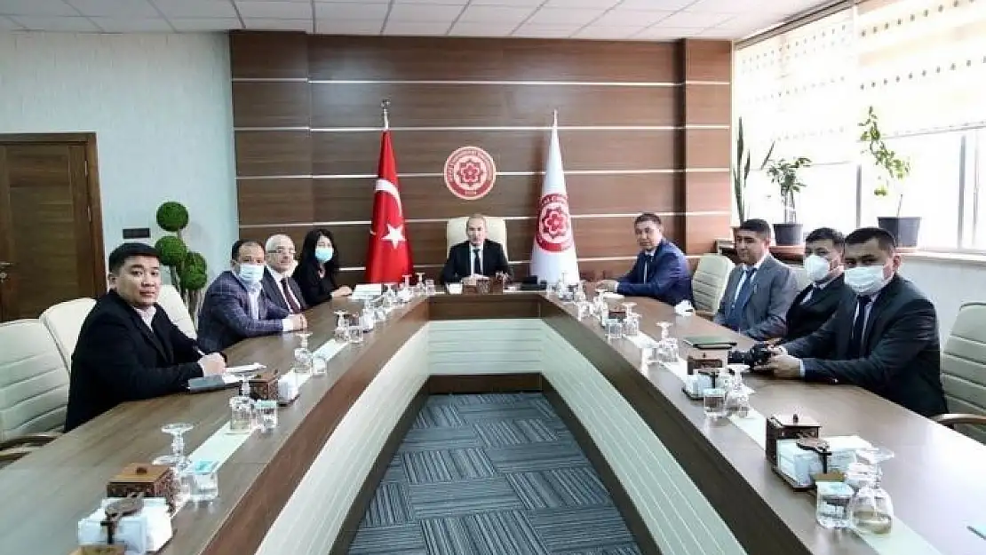 'Kırgızistan heyetinden Yıldız´a ziyaret'