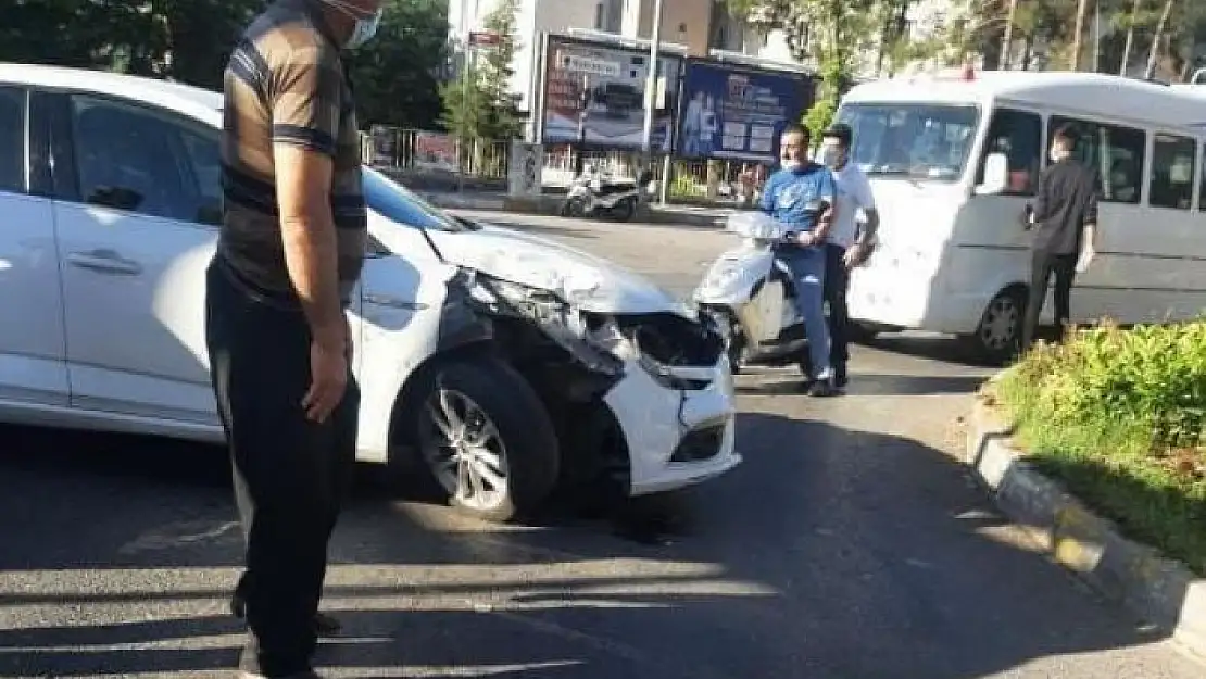 'Kırmızı ışıkta geçen kamyon otomobile çarptı: 1 yaralı'