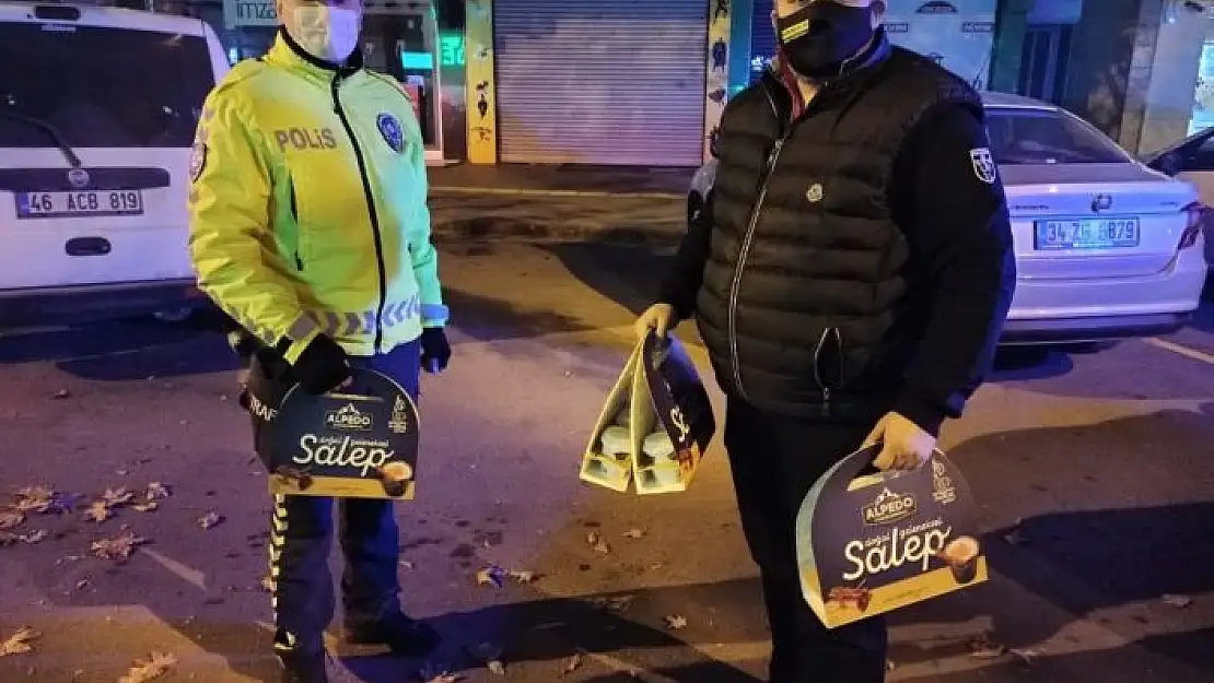 'Kısıtlamada polislere salep ikramı'