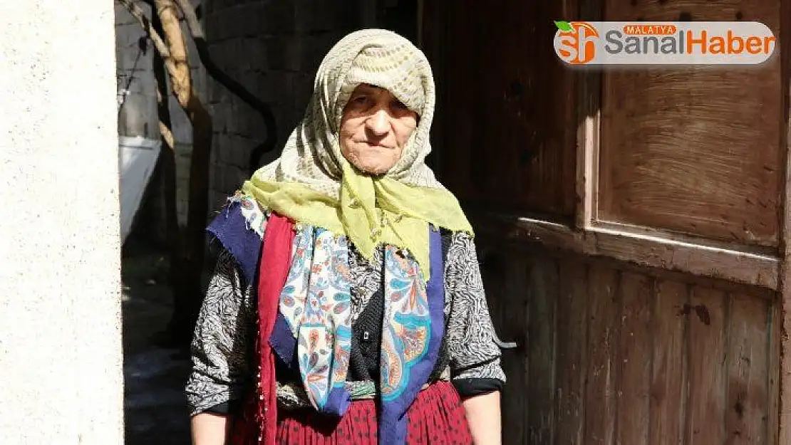 Kızılay'dan yaşlı kadına yardım eli