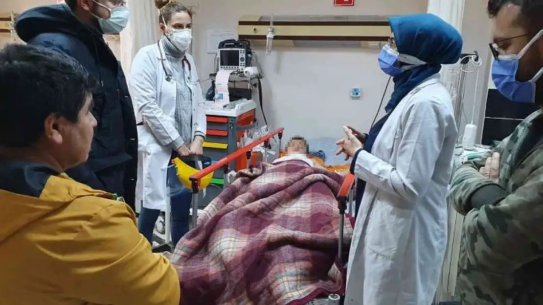 'Kolonya ile oynayan çocuk yanarak yaralandı'