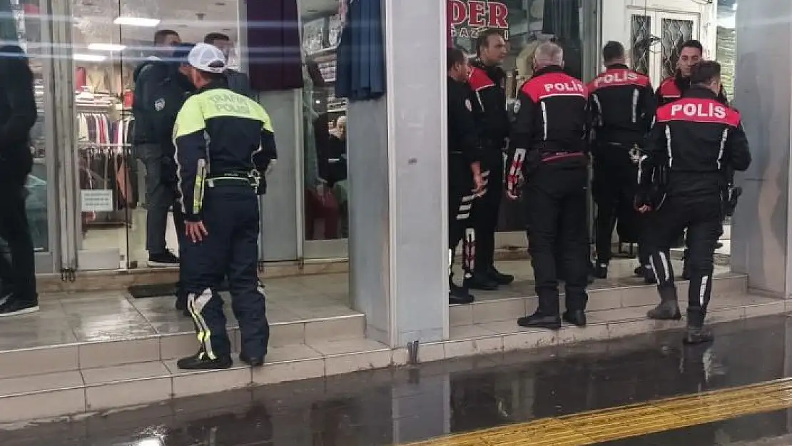 'Komşu esnafların kavgasını polis ayırdı'