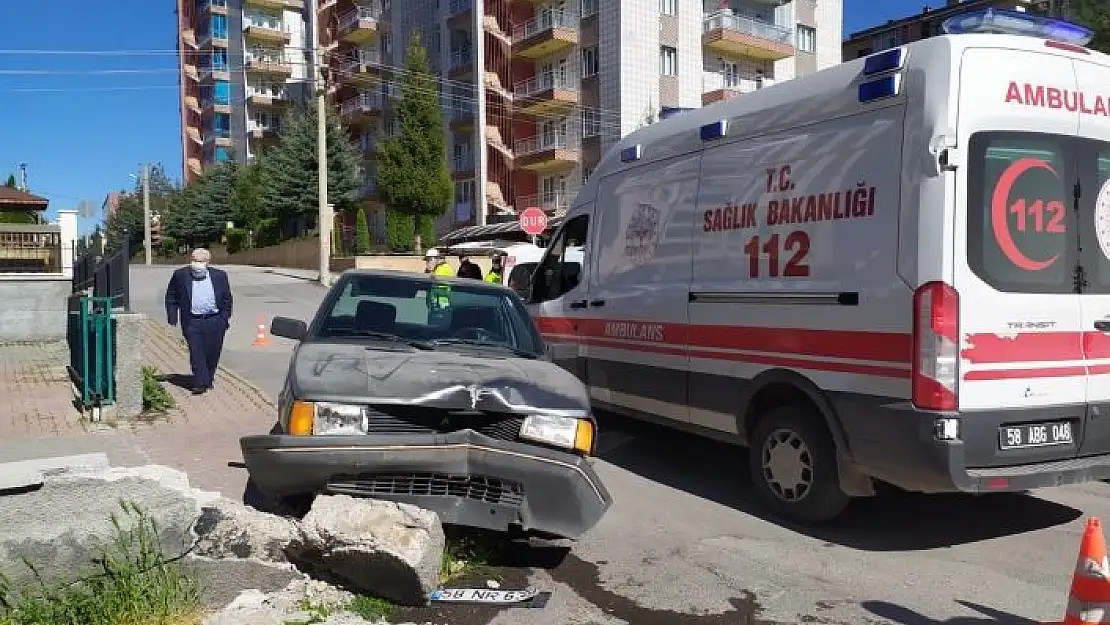 'Kontrolden çıkan araç oyun oynayan çocuğa çarptı'
