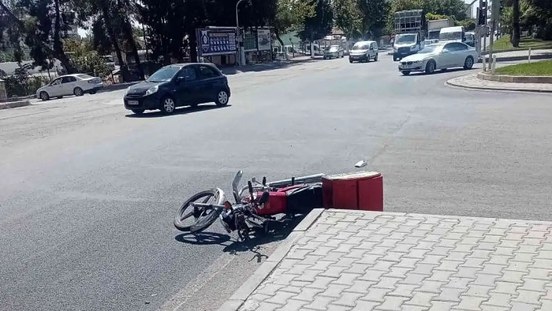 'Kontrolden çıkan motosiklet devrildi: 1 yaralı'