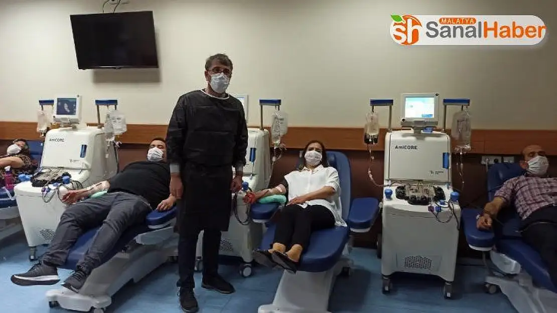 Malatya´da koronayı yenen gazeteci bağışçı oldu