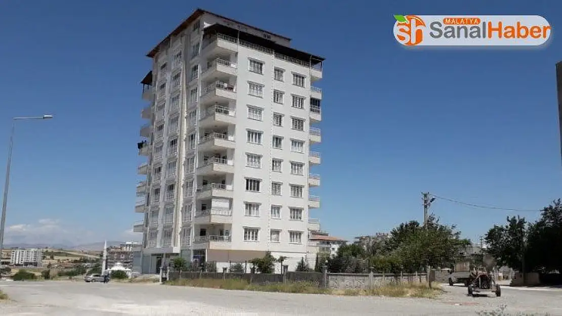 Koronadan iki kişinin öldüğü bina karantinaya alındı