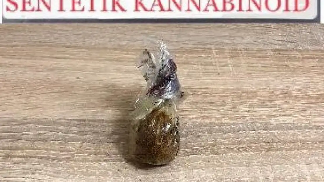 'Kovalamacada yakalanan şahıslardan uyuşturucu çıktı'