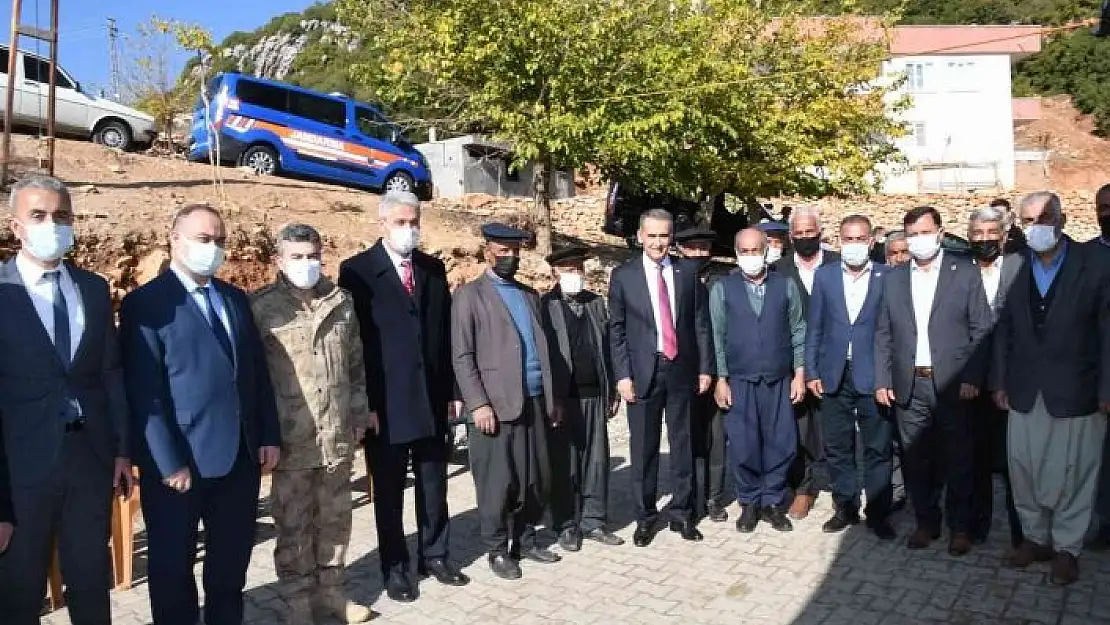 'Küçük Oluklu Mezrasında su sevinci'