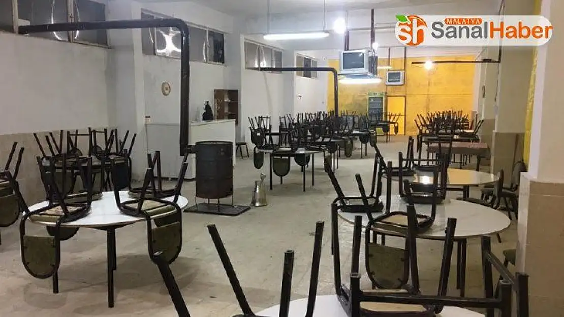 Kayısı fabrikası kumarhaneye çevrildi