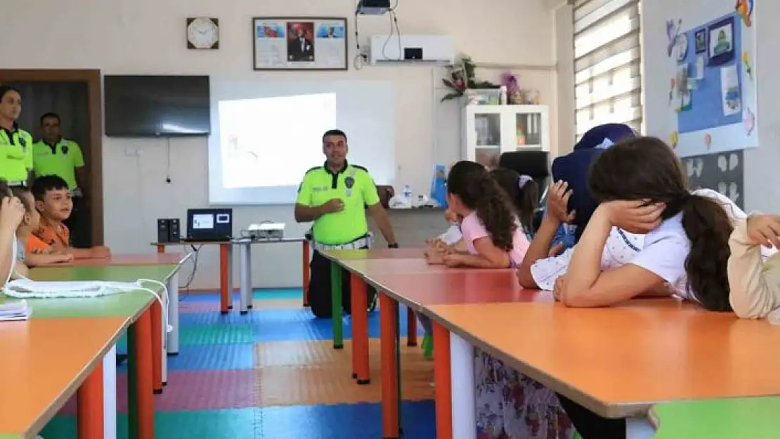 'Kur´an kursu öğrencilerine trafik eğitimi verildi'