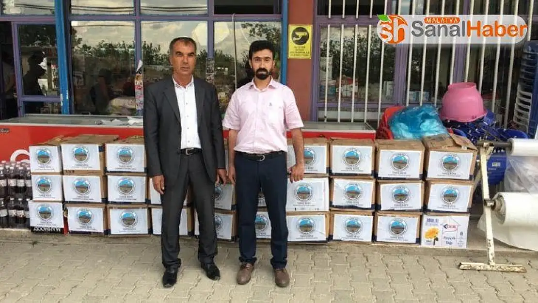 Kurdukları dernekle köylerine yardımda bulundular