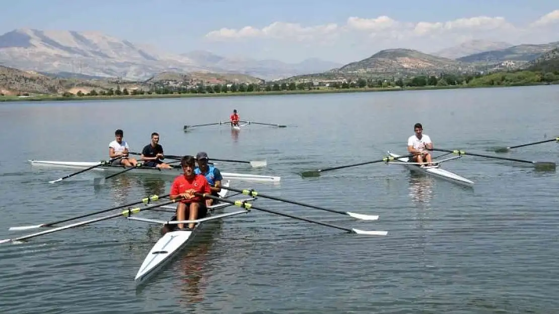 'Kürek Milli Takımı Adıyaman´da kamp yapıyor'