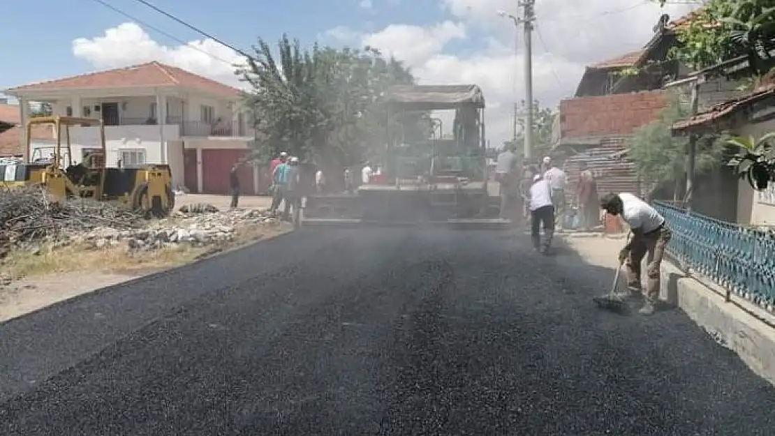 'Kurugeçit Mahallesi´ne sıcak asfalt yapıldı'
