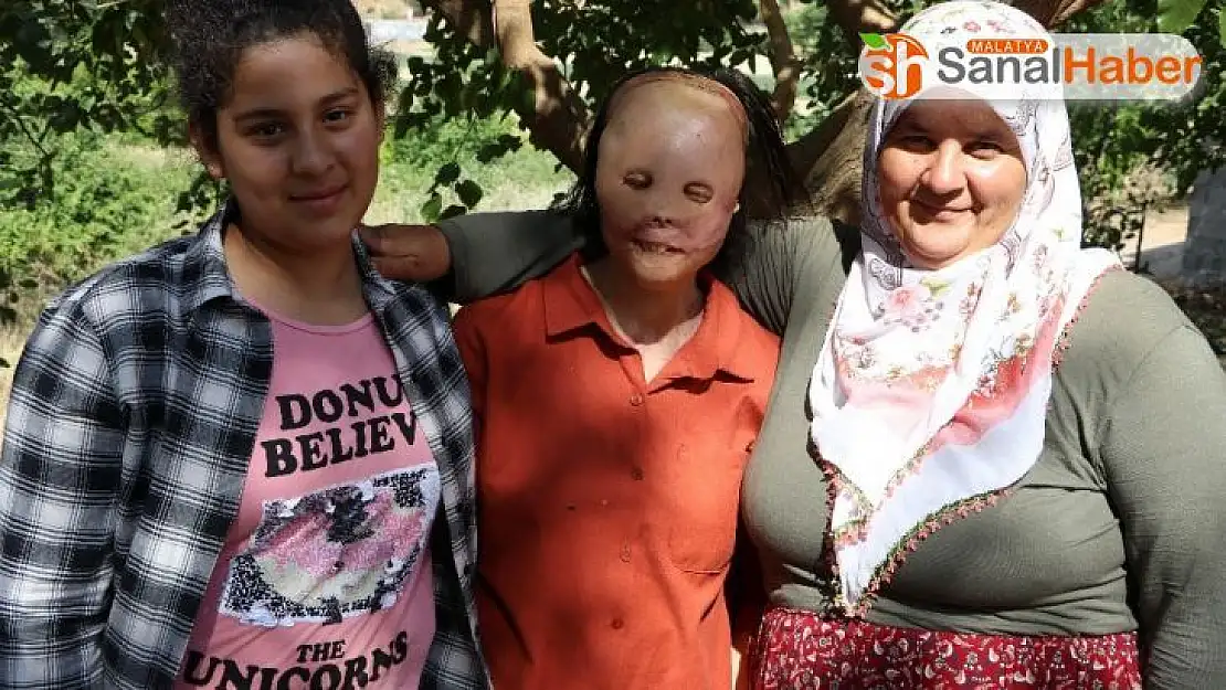 Leyla'nın artık yüzü gülüyor