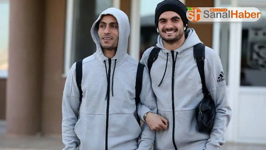Lider Sivasspor İstanbul'a gitti