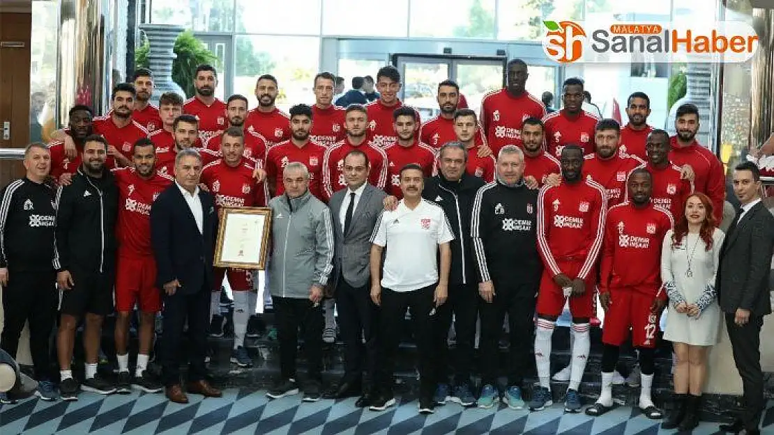 Lider Sivasspor'un Antalya kampı sona erdi